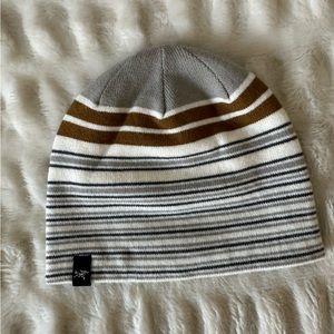 Arc’teryx hat